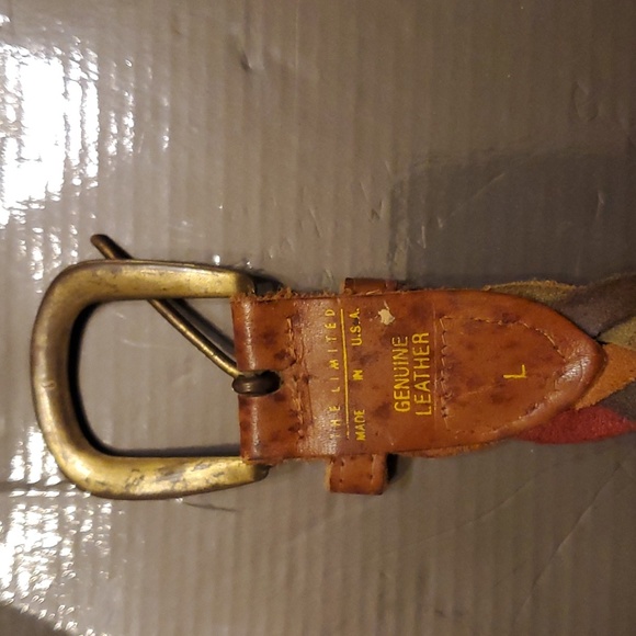 Unisex THE LIMITED (registered trademark) belt. Size:LG Color: Multi - Picture 3 of 5